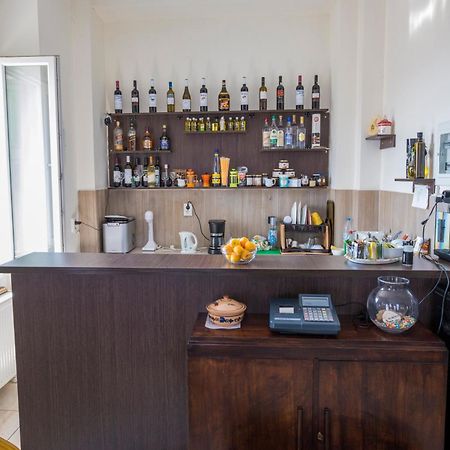 Pyrgos Sofokleous Hotell Mytilíni Eksteriør bilde