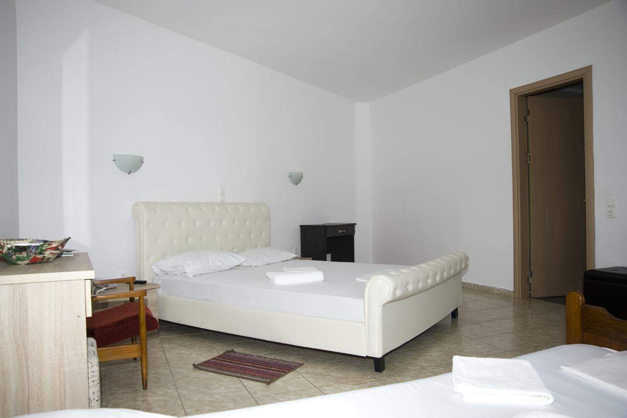 Pyrgos Sofokleous Hotell Mytilíni Rom bilde